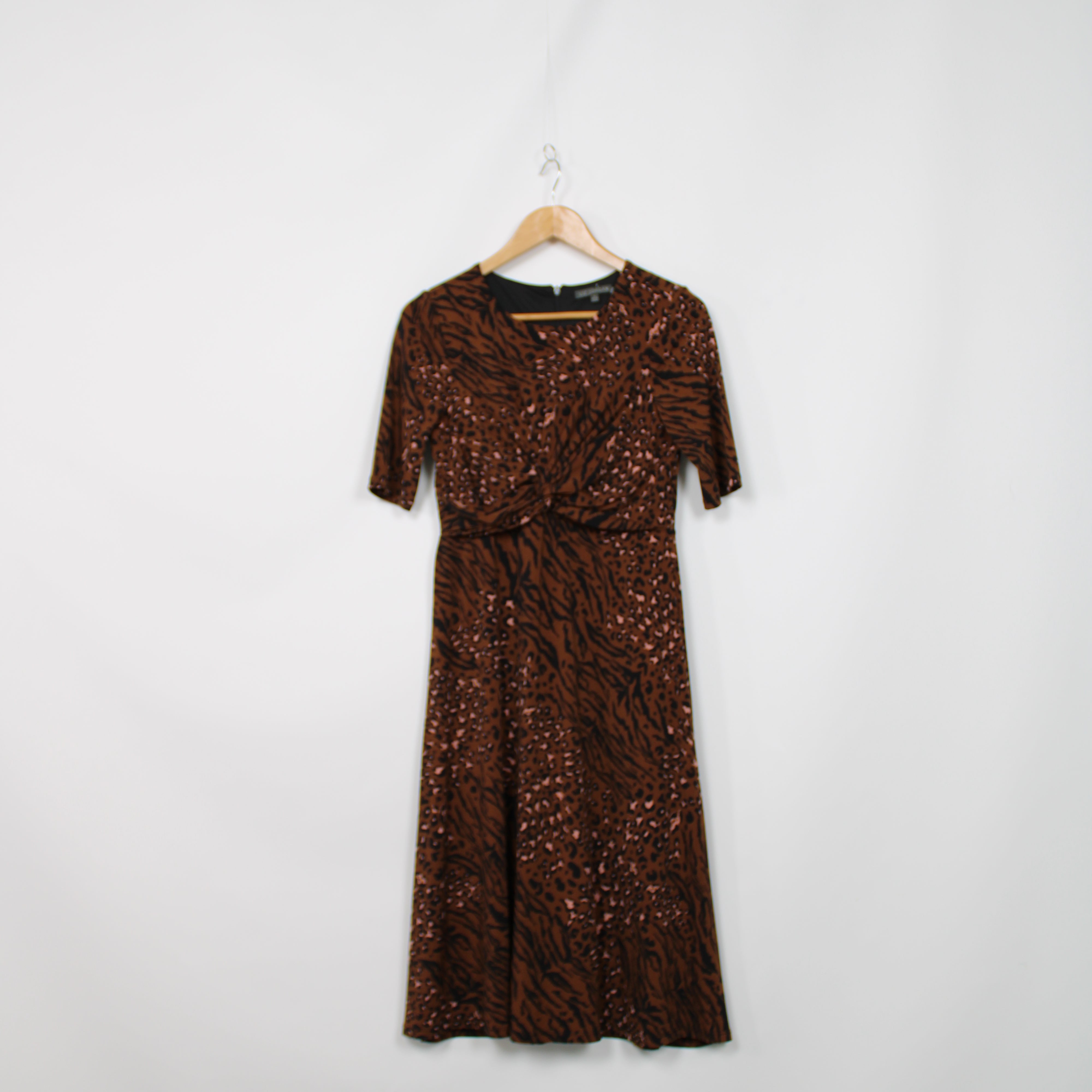 Liz Jordan  Vinnies Finds