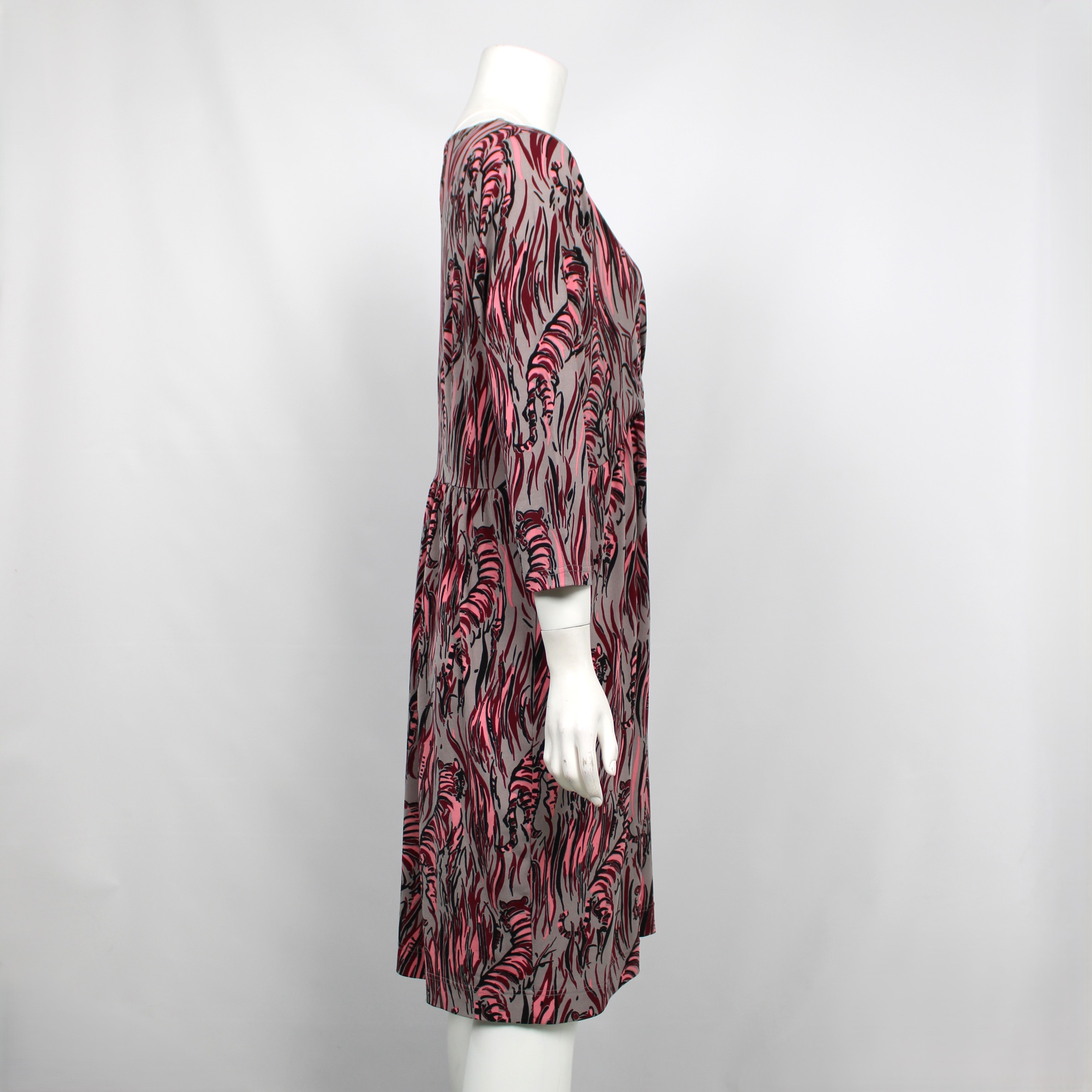 chinese dress ladies Amy 'Love Letters' A-Line Maxi Dress XXS (6 AU)
